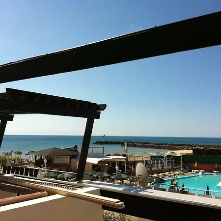 Captaboo 107 Naturisme Fkk Port Nature 1 Agde